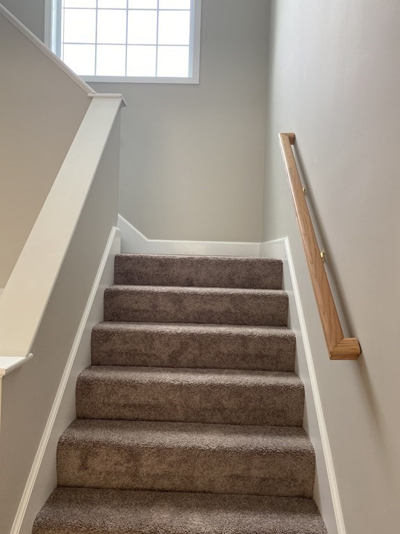 1089 A Millbury Street Worcester, MA 01607 - Photo 12 of 18