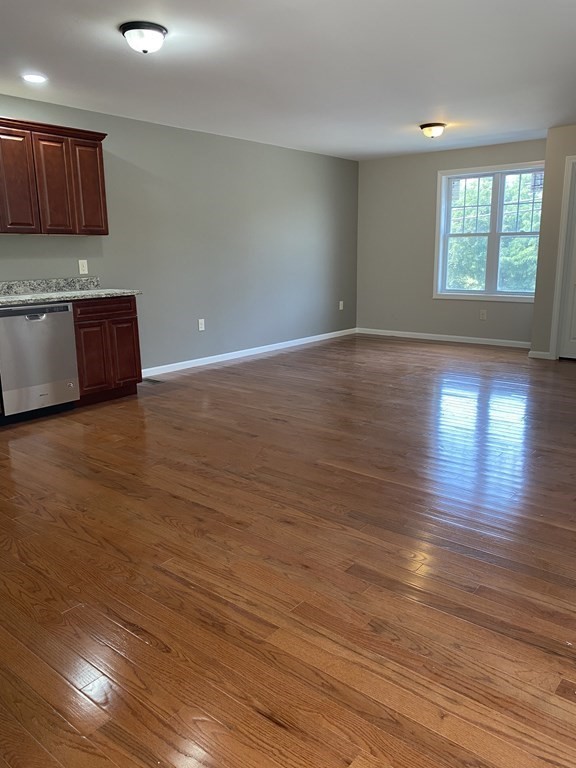 1089 A Millbury Street Worcester, MA 01607 - Photo 7 of 18