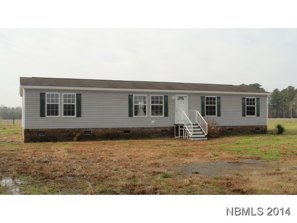447 Riggstown Road Pollocksville, NC 28573 - Photo 1 of 16 Primary Photo