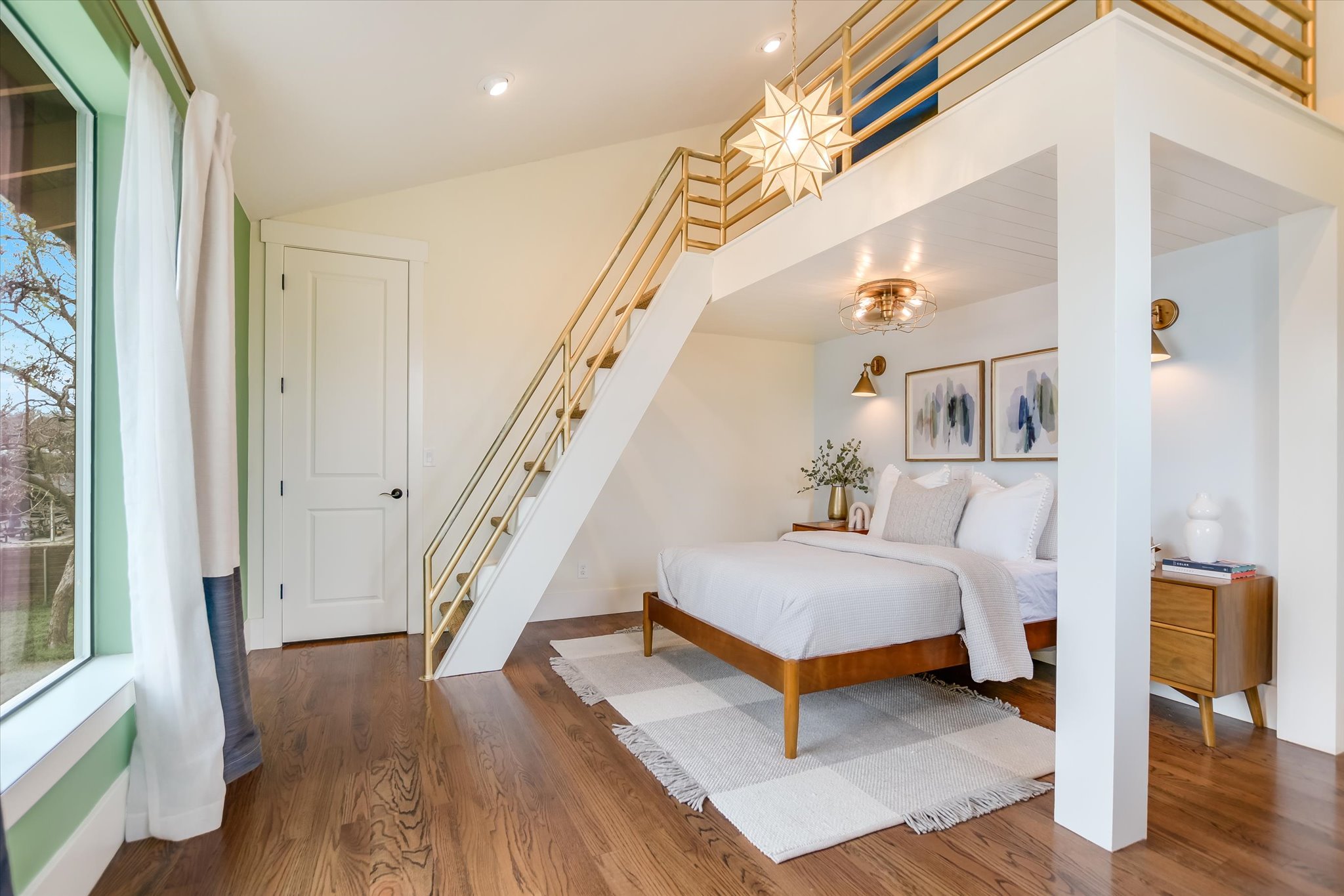 1210 Alguno Road Austin, TX 78757 - Photo 20 of 28 This upstairs secondary room is anything but ordinary.