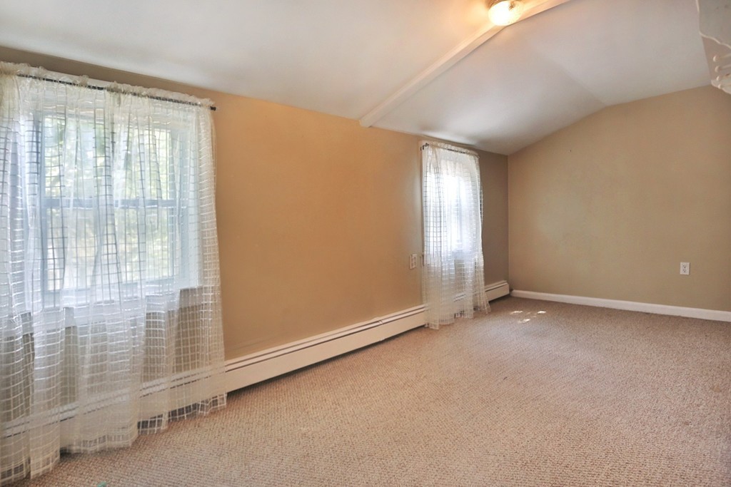 29 Brentham Road Billerica, MA 01862 - Photo 12 of 23 Gallery Image 12