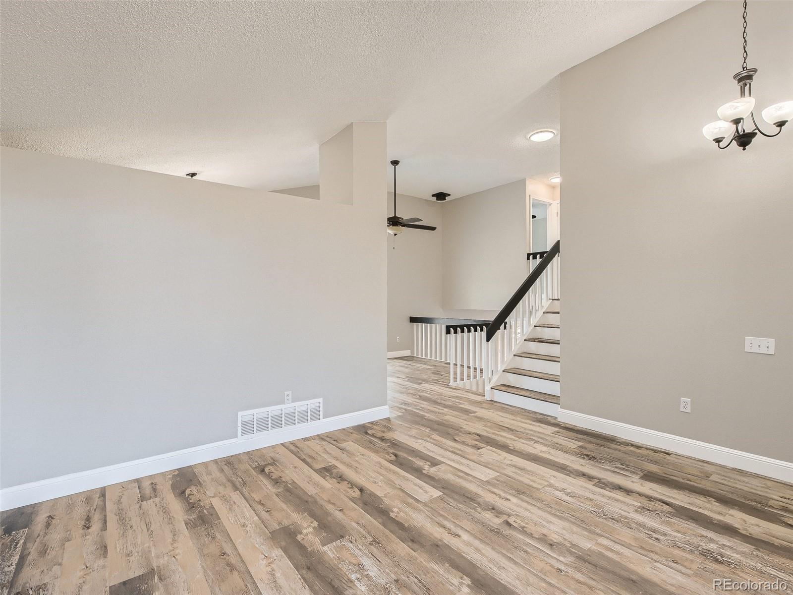 9271 Camelback Street Highlands Ranch, CO 80126 - Photo 7 of 35 Gallery Image 7