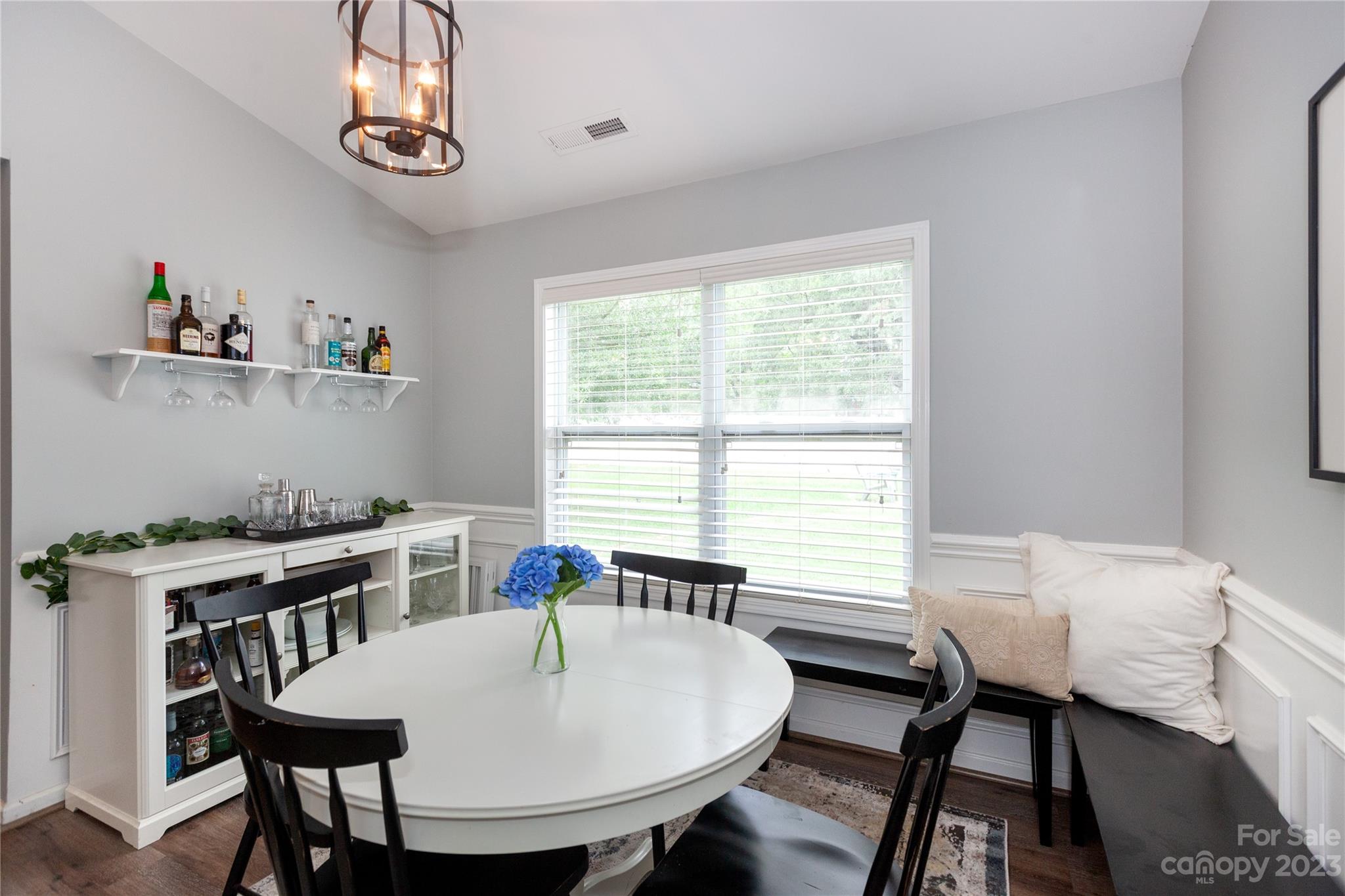 9708 Needlepoint Road Charlotte, NC 28215 - Photo 14 of 33 Gallery Image 14