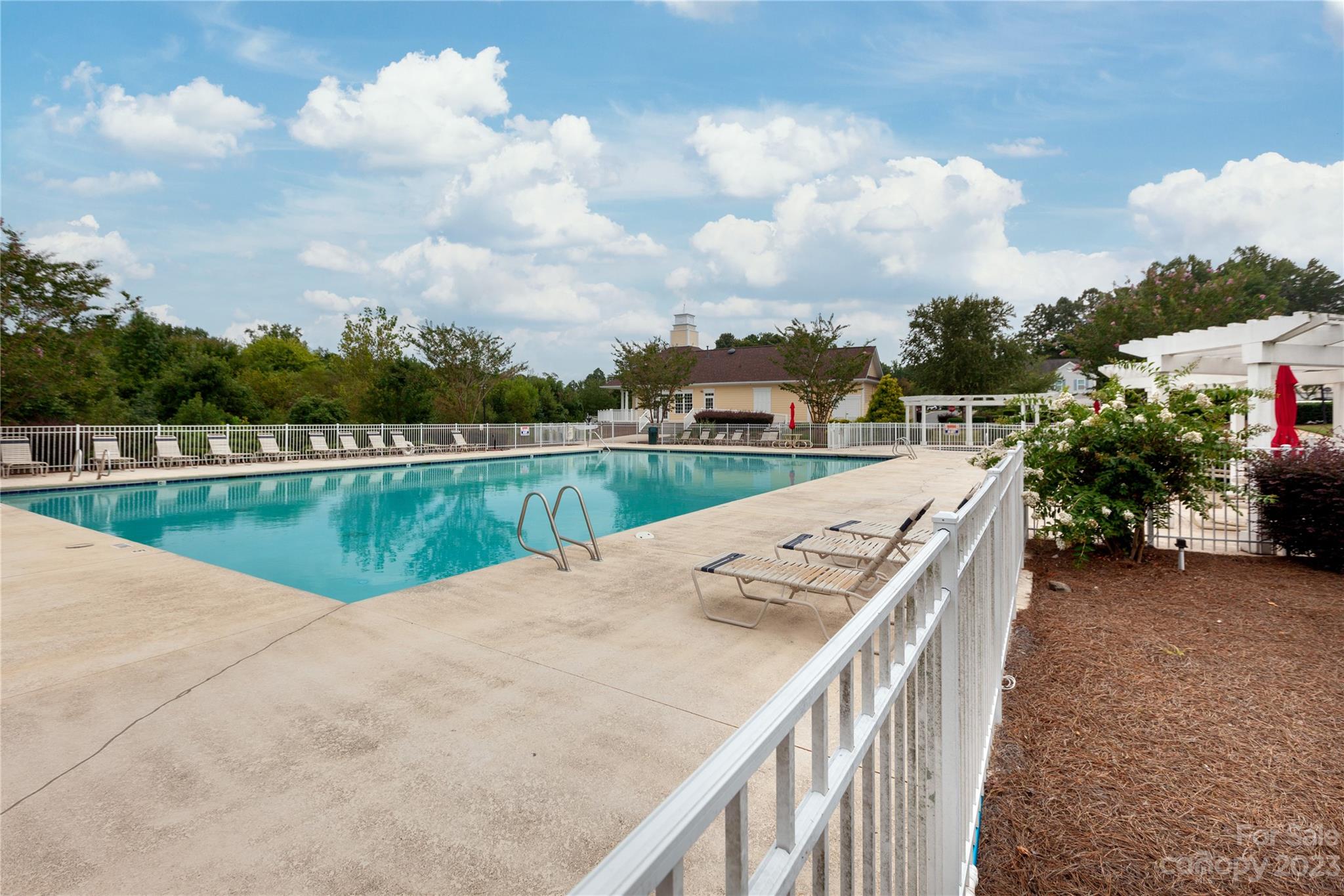 9708 Needlepoint Road Charlotte, NC 28215 - Photo 30 of 33 Gallery Image 30