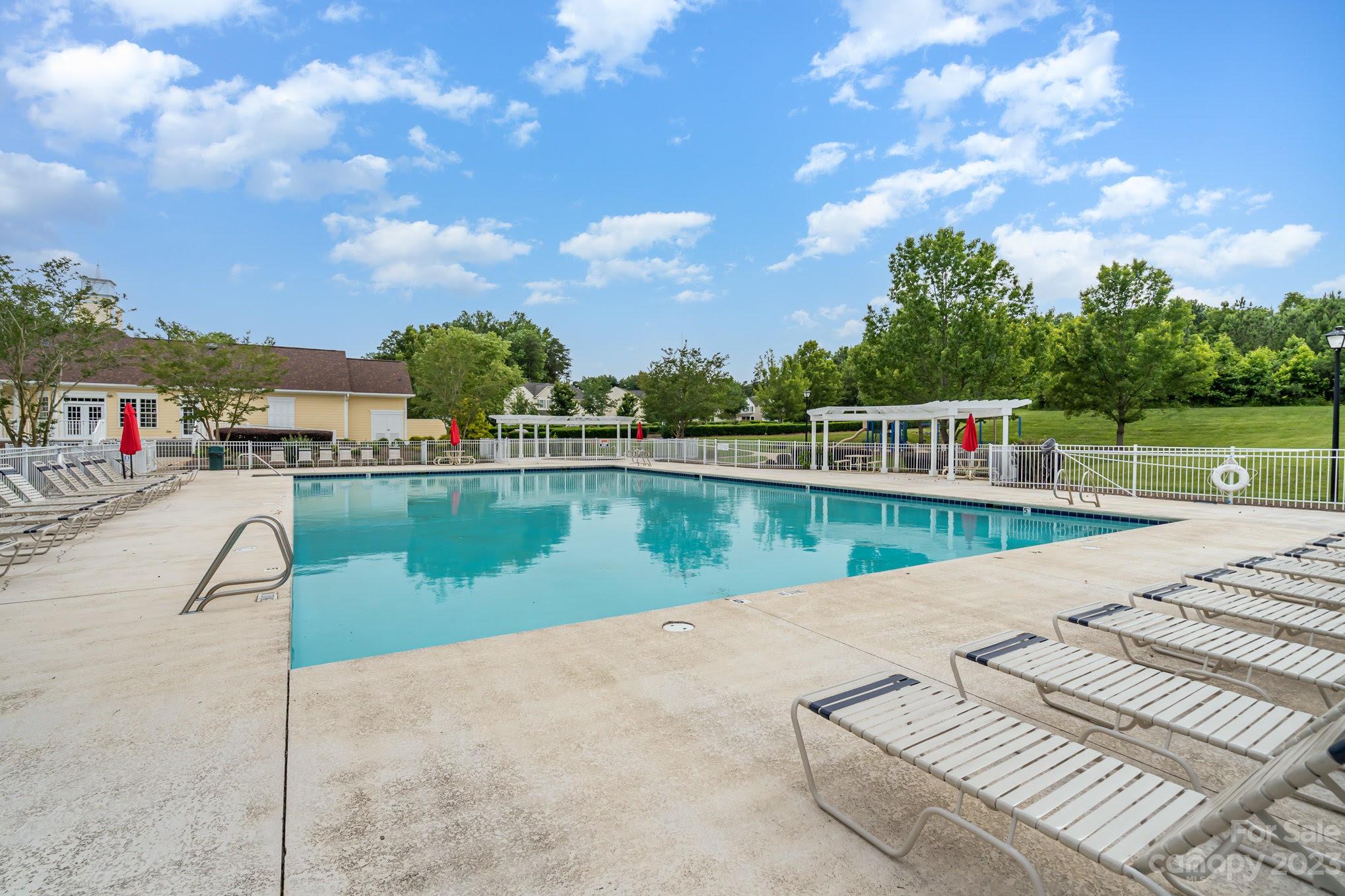 9708 Needlepoint Road Charlotte, NC 28215 - Photo 31 of 33 Gallery Image 31