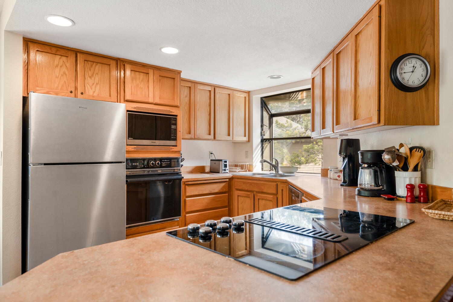 17772 West Core Road, Unit 19 Sunriver, OR 97707 - Photo 15 of 38 13