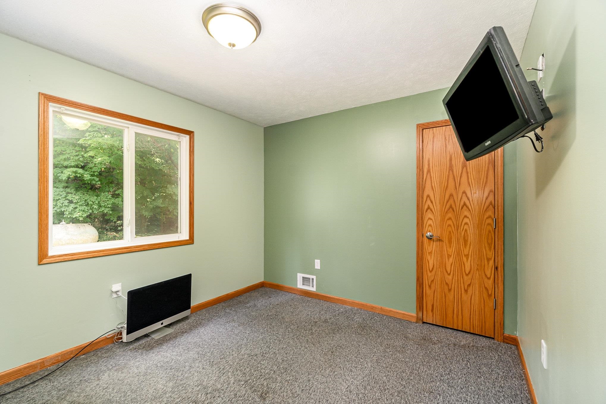 9338 South Alger Road Perrinton, MI 48871 - Photo 14 of 43