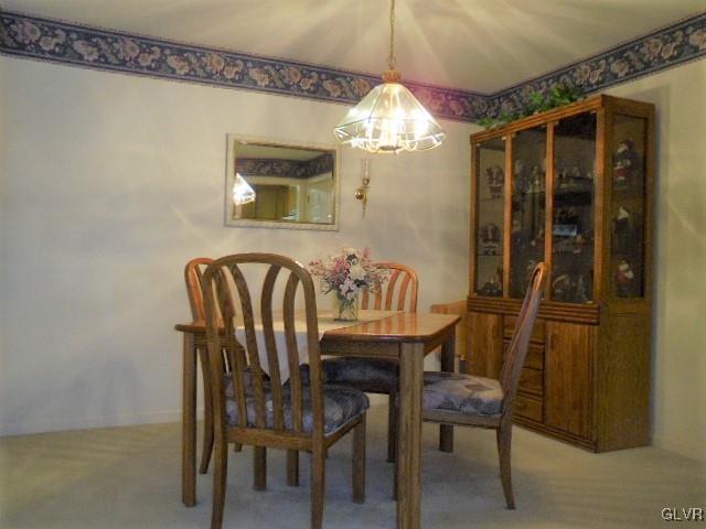 916 Cold Spring Road, Unit 5 Allentown, PA 18103 - Photo 8 of 18 Dining Room.