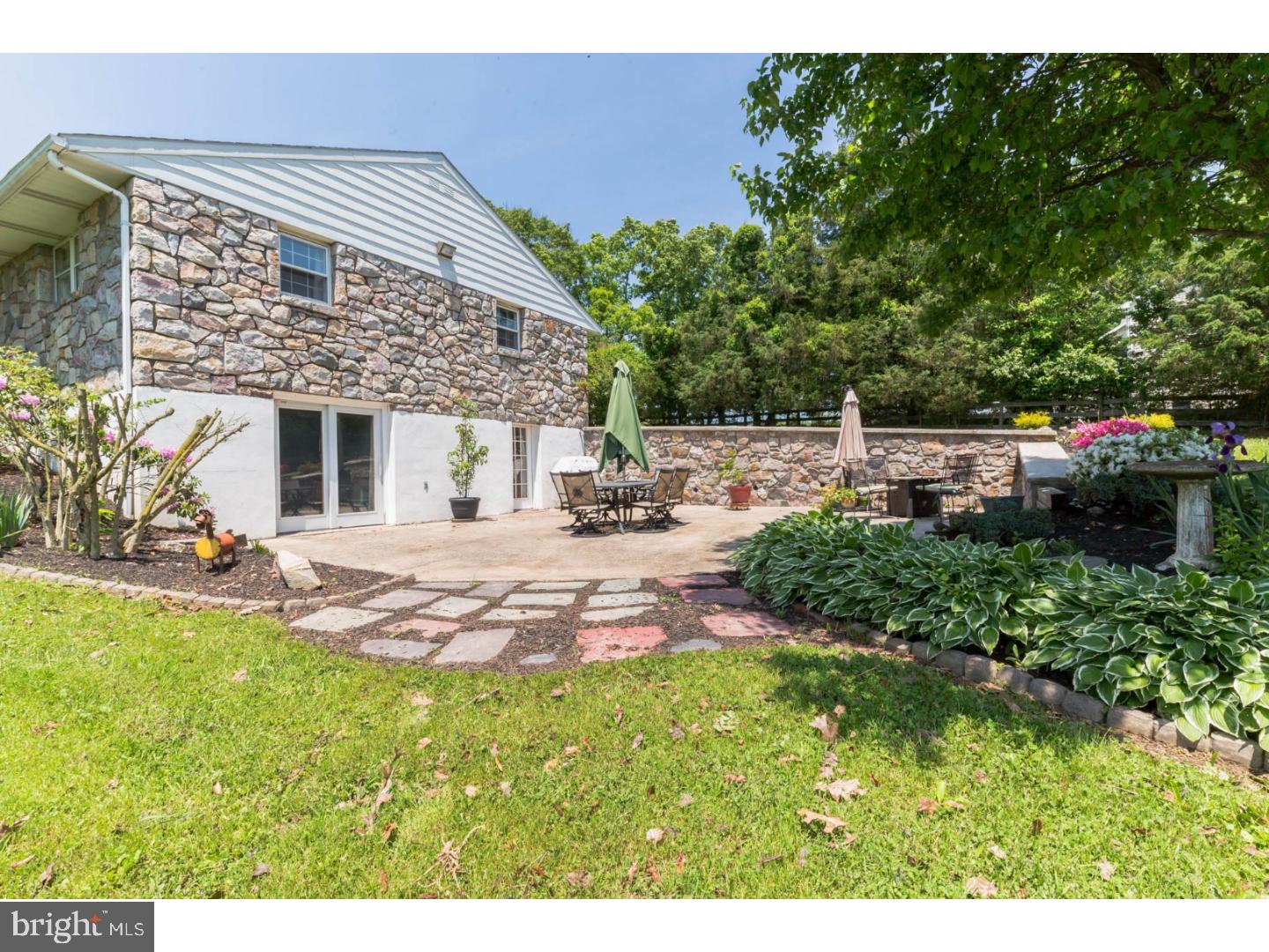 226 Bethel Road Spring City, PA 19475 - Photo 22 of 25 Patio