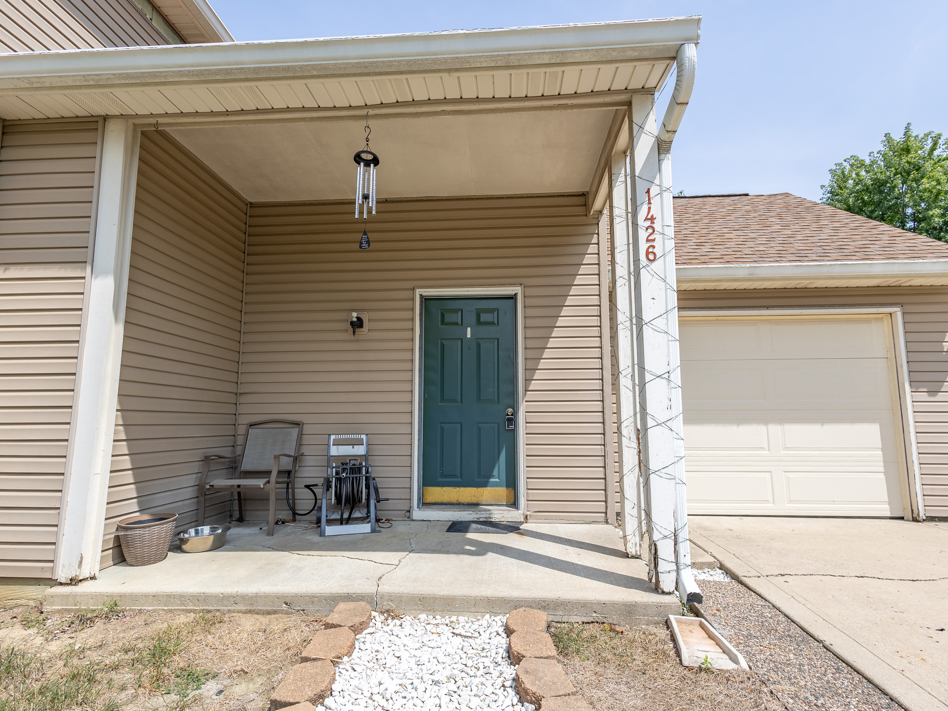 1426 Michigan Road Franklin, IN 46131 - Photo 5 of 26
