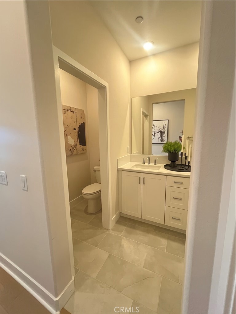 1872 Union, Unit 25 Anaheim, CA 92805 - Photo 18 of 41 Primary Bathroom. Photos are of the model, for reference only. Actual upgrades my vary