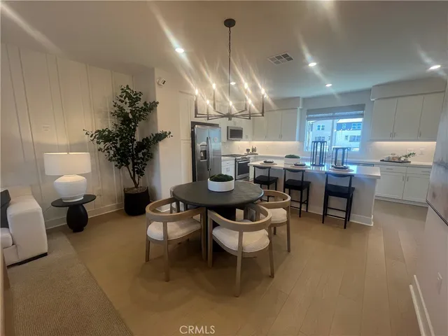 $4,600 | 1872 Union, Unit 25, Anaheim, CA 92805