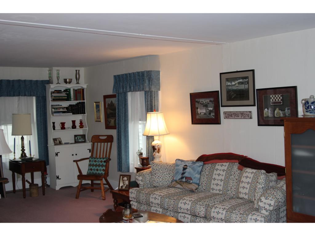 2 Harding Street Rochester, NH 03867 - Photo 3 of 11