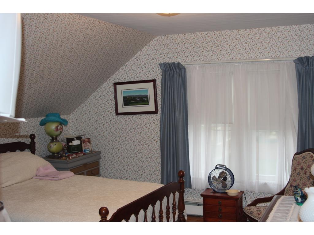 2 Harding Street Rochester, NH 03867 - Photo 6 of 11