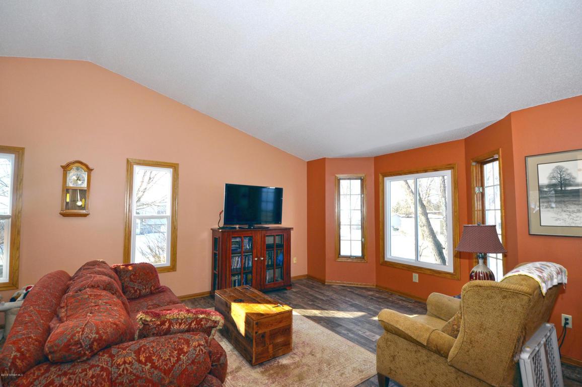 1146 33rd Street Northwest Rochester, MN 55901 - Photo 2 of 31