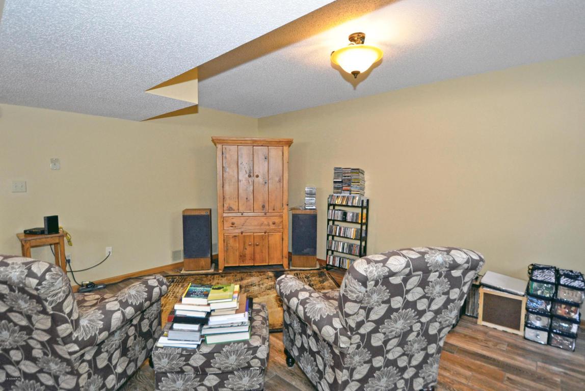 1146 33rd Street Northwest Rochester, MN 55901 - Photo 20 of 31