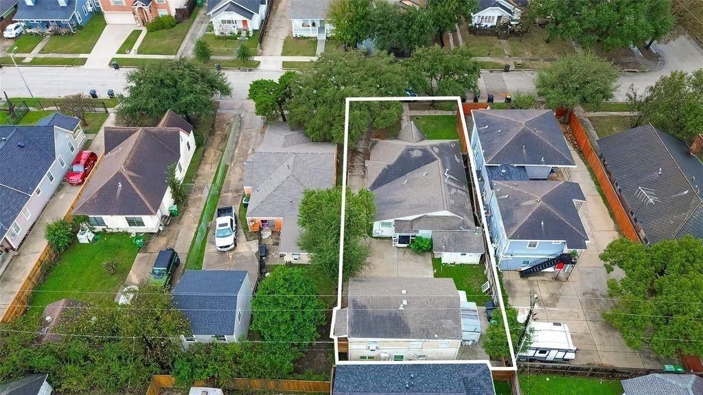 1511 Scharpe Street, Unit 2 Houston, TX 77023 - Photo 22 of 27 Gallery Image 22