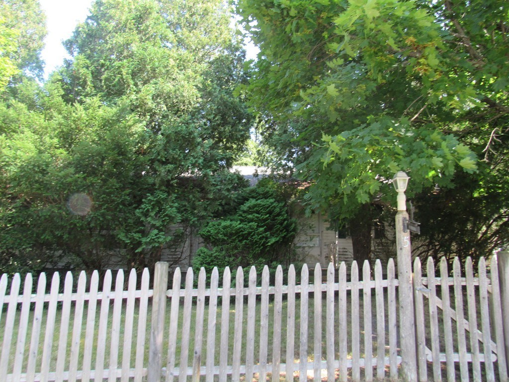 5 Capt Peter Simpson Road Millbury, MA 01527 - Photo 16 of 35 a view of a wooden fence