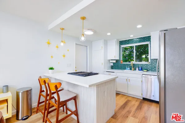 $6,000 | 1250 East Delgado Road, Palm Springs, CA 92262