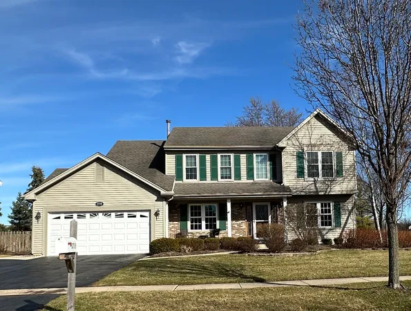 $3,500 | 1799 Deerhaven Drive, Crystal Lake, IL 60014
