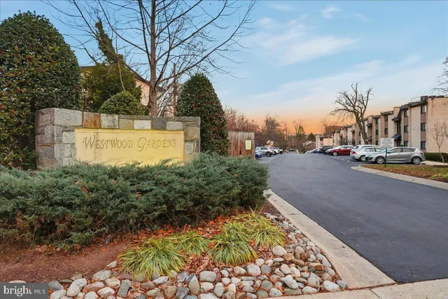 $349,900 | 10860-10864 Bucknell Drive, Unit 301, Silver Spring, MD 20902