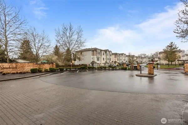 $428,950 | 5234 35th Street East, Fife, WA 98424