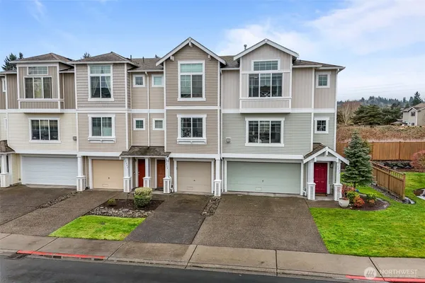 $428,950 | 5234 35th Street East, Fife, WA 98424