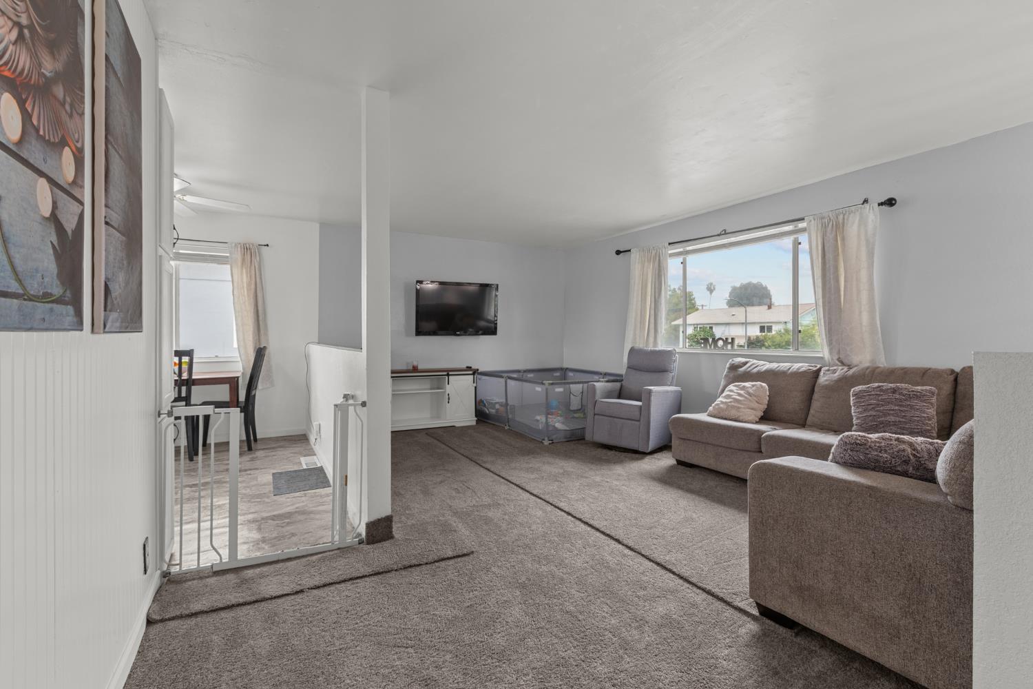 10414 Reymouth Avenue Rancho Cordova, CA 95670 - Photo 4 of 33