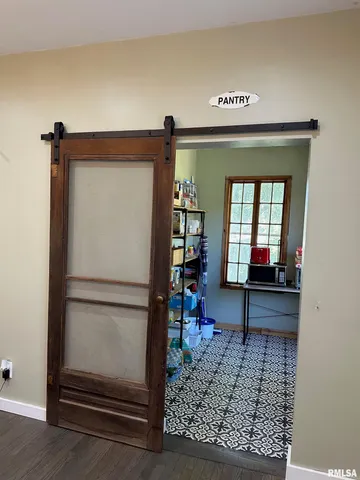 $238,000 | 407 West Water Street, Pinckneyville, IL 62274