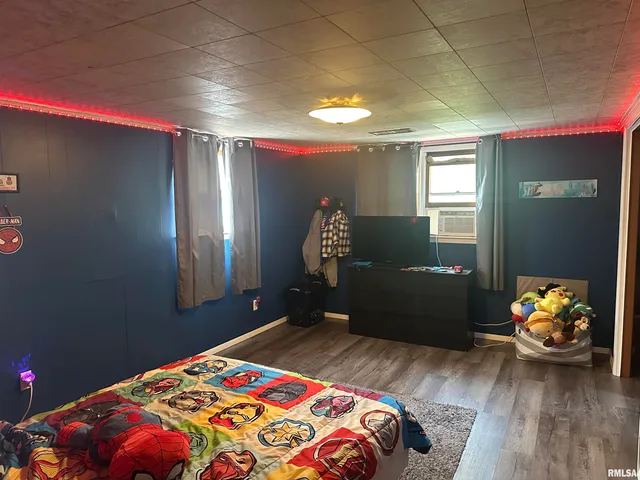 $238,000 | 407 West Water Street, Pinckneyville, IL 62274