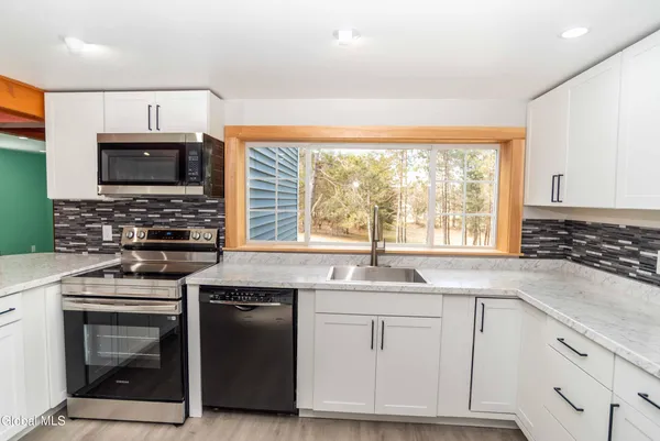 $593,000 | 851 County Road 106, Unit LOT 2, Amsterdam, NY 12010