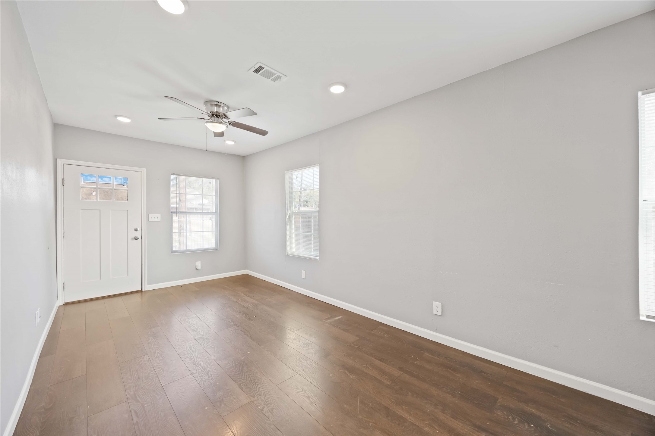 3810 Rawley Street Houston, TX 77020 - Photo 10 of 41