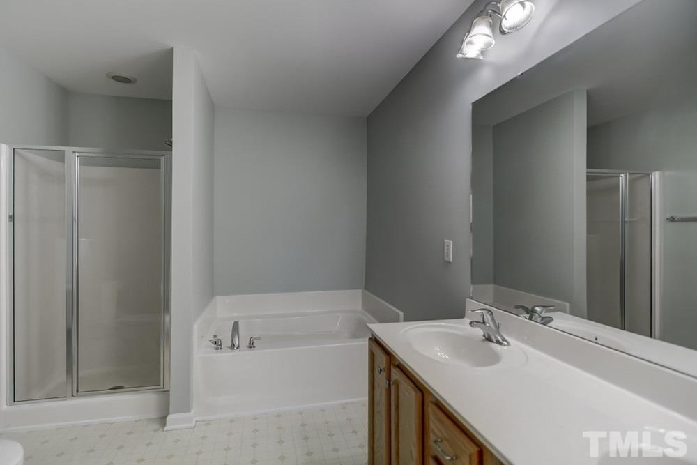8502 Arboles Court Raleigh, NC 27613 - Photo 10 of 15 Gallery Image 10