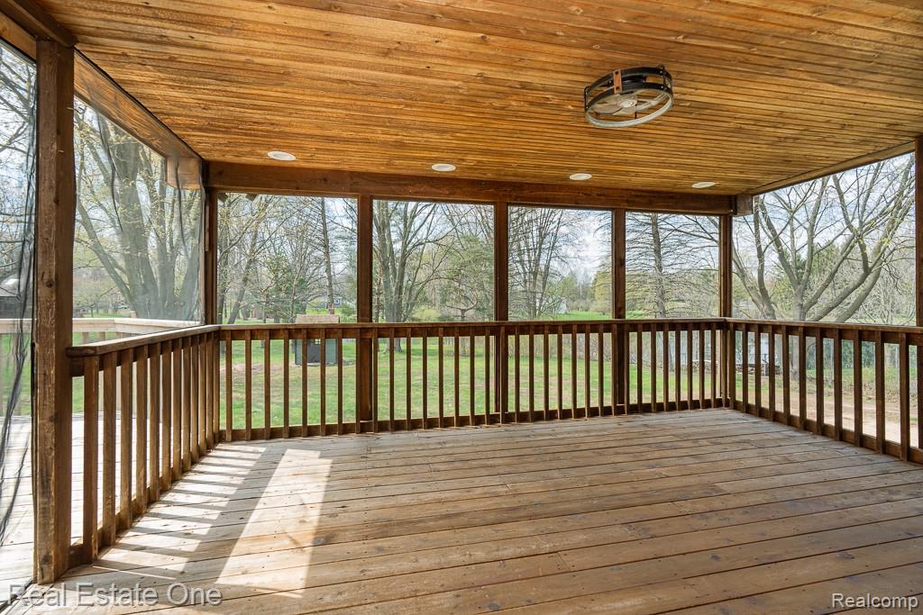 3210 Lake George Road Oakland, MI 48363 - Photo 20 of 22 Gallery Image 20