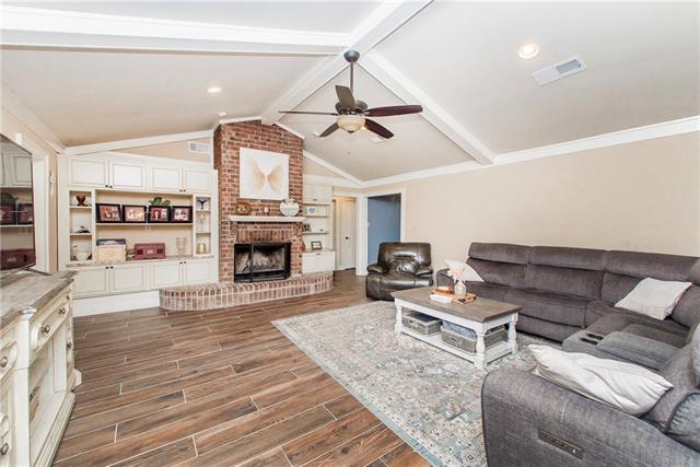 301 Devon Road Laplace, LA 70068 - Photo 5 of 40