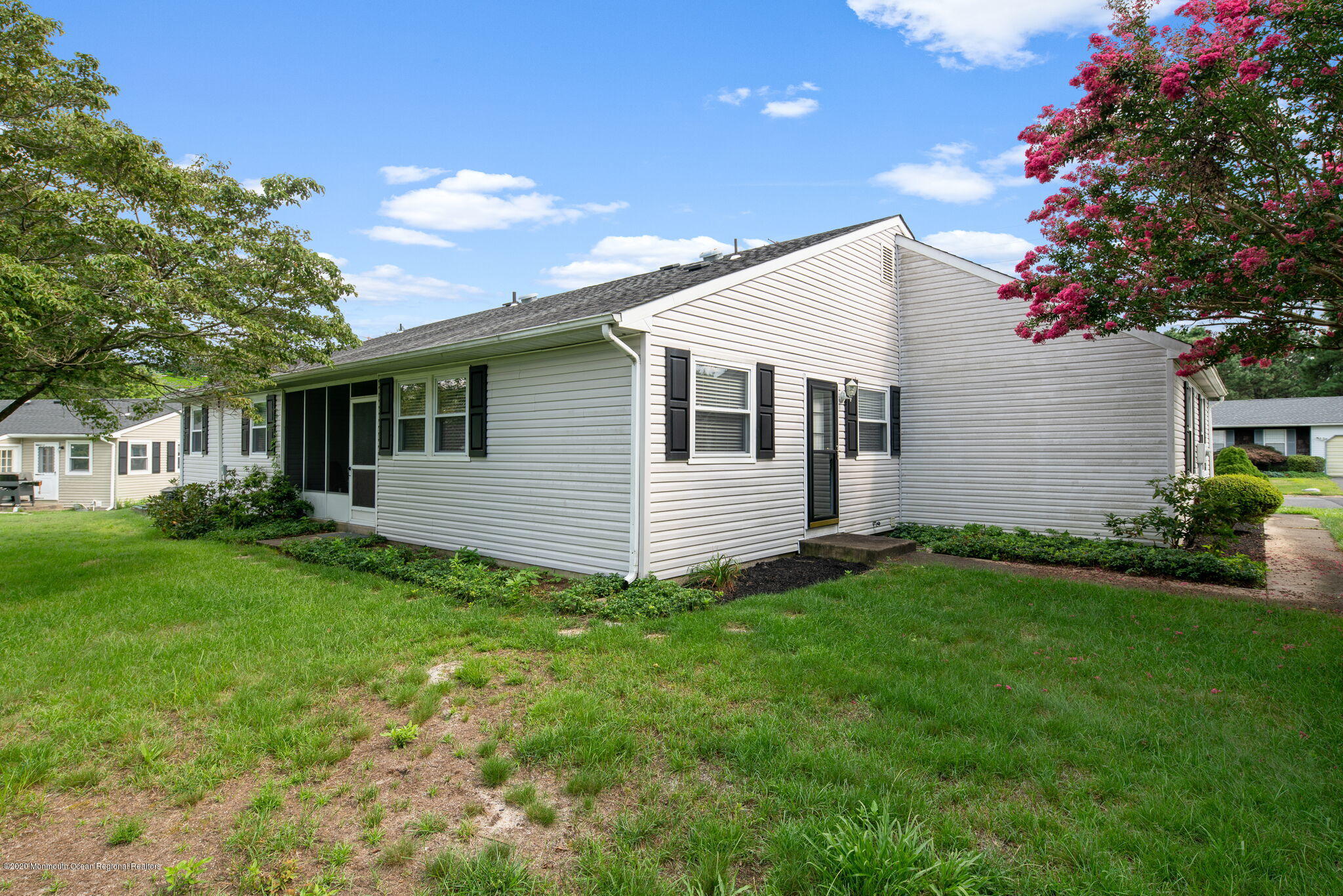 28 Ashley Road, Unit 63 Whiting, NJ 08759 - Photo 7 of 38 006-original-photo