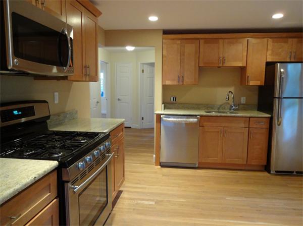 18 Leggs Hill Road Marblehead, MA 01945 - Photo 8 of 21 Gallery Image 8