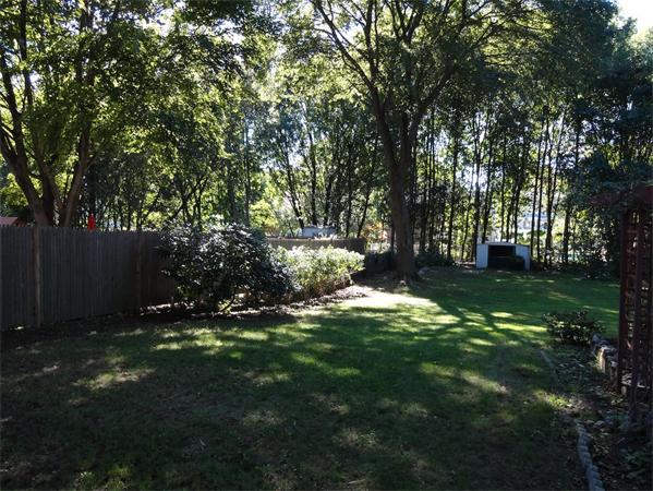 18 Leggs Hill Road Marblehead, MA 01945 - Photo 10 of 21 Gallery Image 10