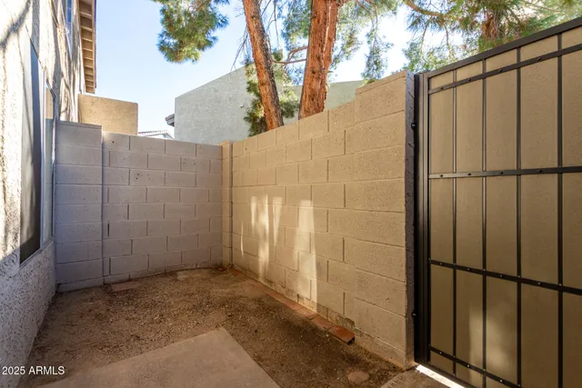 $219,000 | 19601 North 7th Street, Unit 1029, Phoenix, AZ 85024