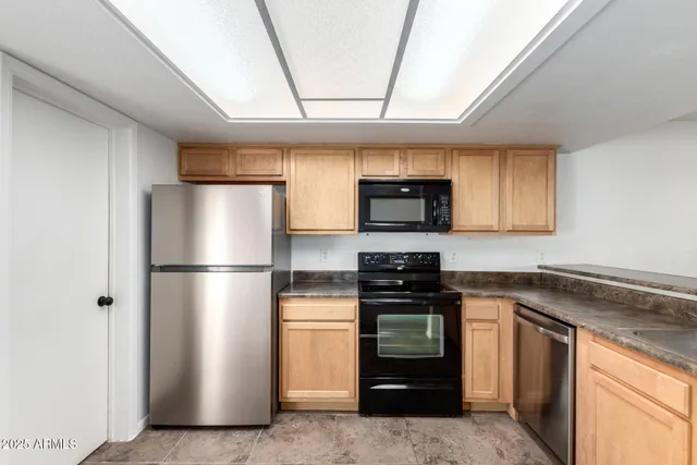 $219,000 | 19601 North 7th Street, Unit 1029, Phoenix, AZ 85024