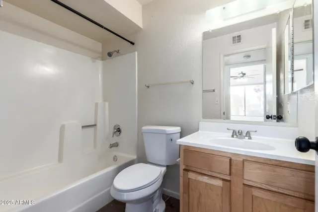 $219,000 | 19601 North 7th Street, Unit 1029, Phoenix, AZ 85024