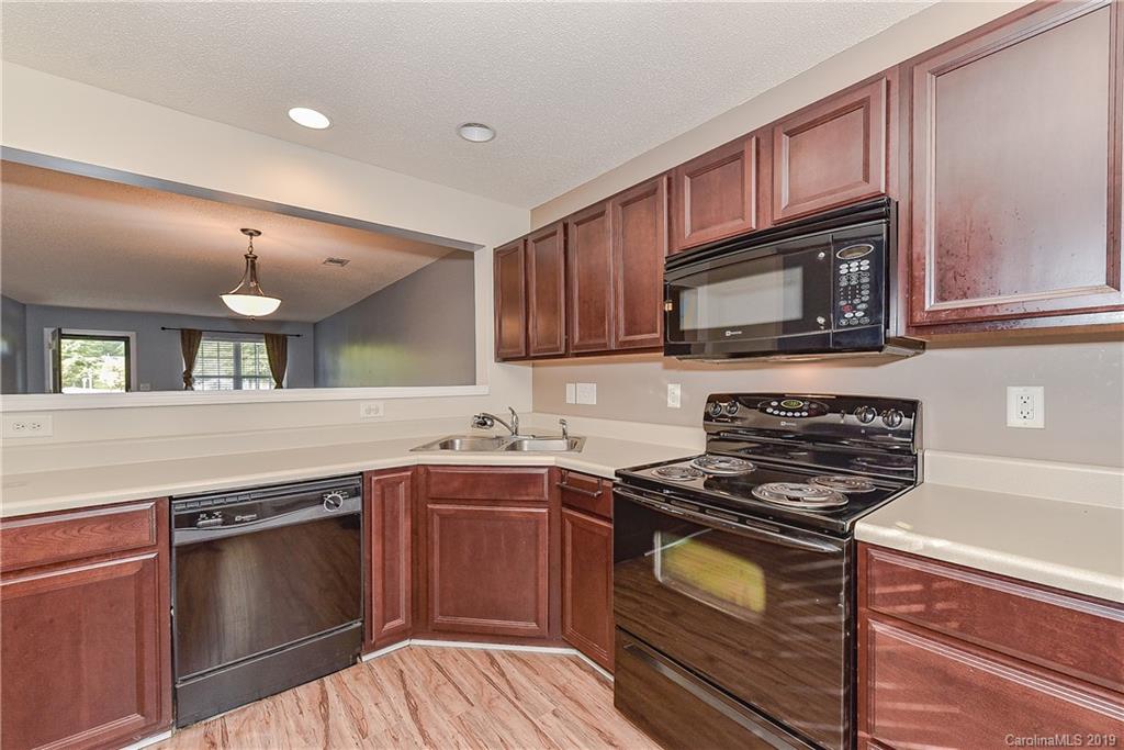 10620 Broken Branch Road Charlotte, NC 28213 - Photo 13 of 40 Gallery Image 13
