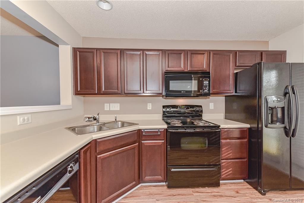 10620 Broken Branch Road Charlotte, NC 28213 - Photo 14 of 40 Gallery Image 14