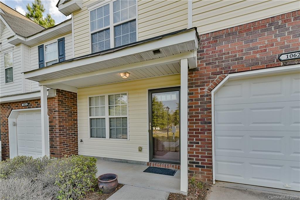10620 Broken Branch Road Charlotte, NC 28213 - Photo 3 of 40 Gallery Image 3