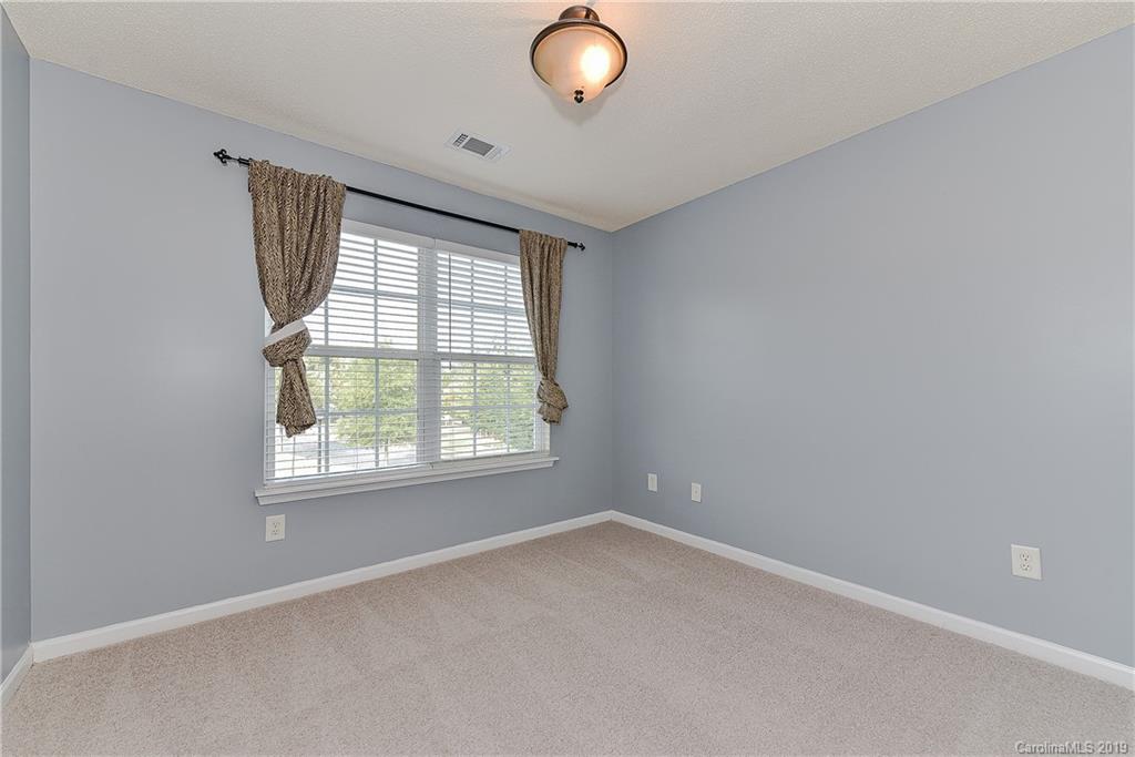 10620 Broken Branch Road Charlotte, NC 28213 - Photo 31 of 40 Gallery Image 31
