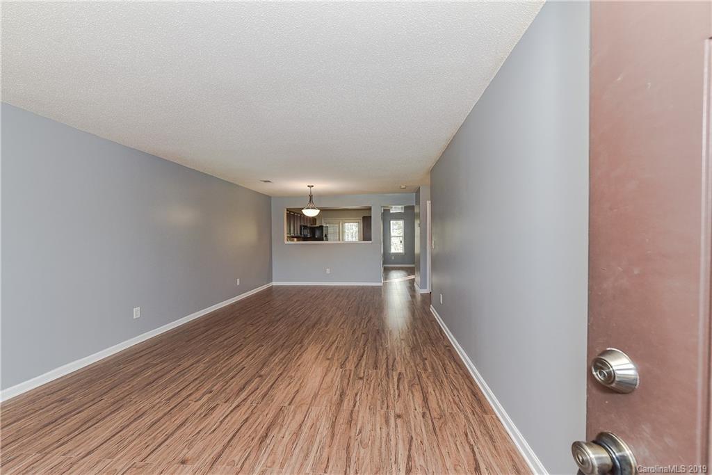 10620 Broken Branch Road Charlotte, NC 28213 - Photo 5 of 40 Gallery Image 5