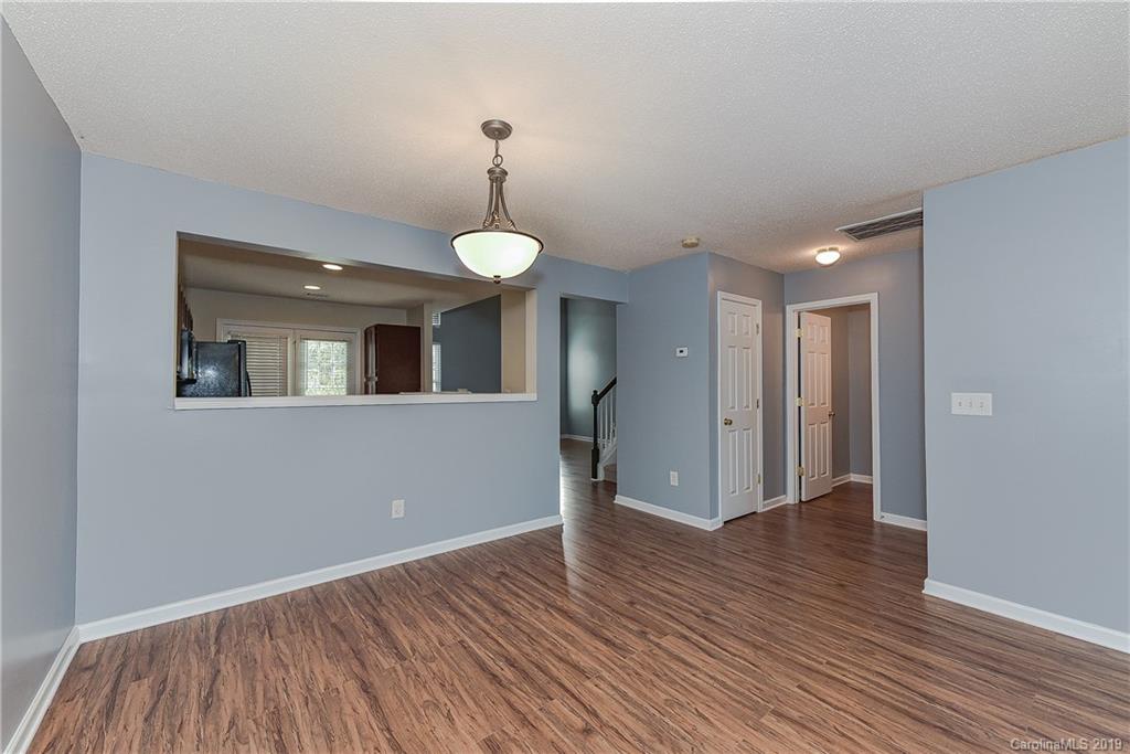 10620 Broken Branch Road Charlotte, NC 28213 - Photo 10 of 40 Gallery Image 10