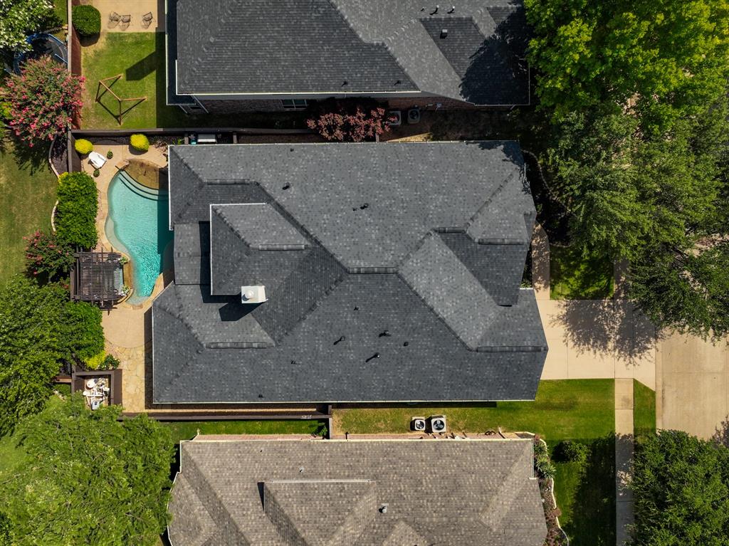 8160 Holliday Road Lantana, TX 76226 - Photo 3 of 39