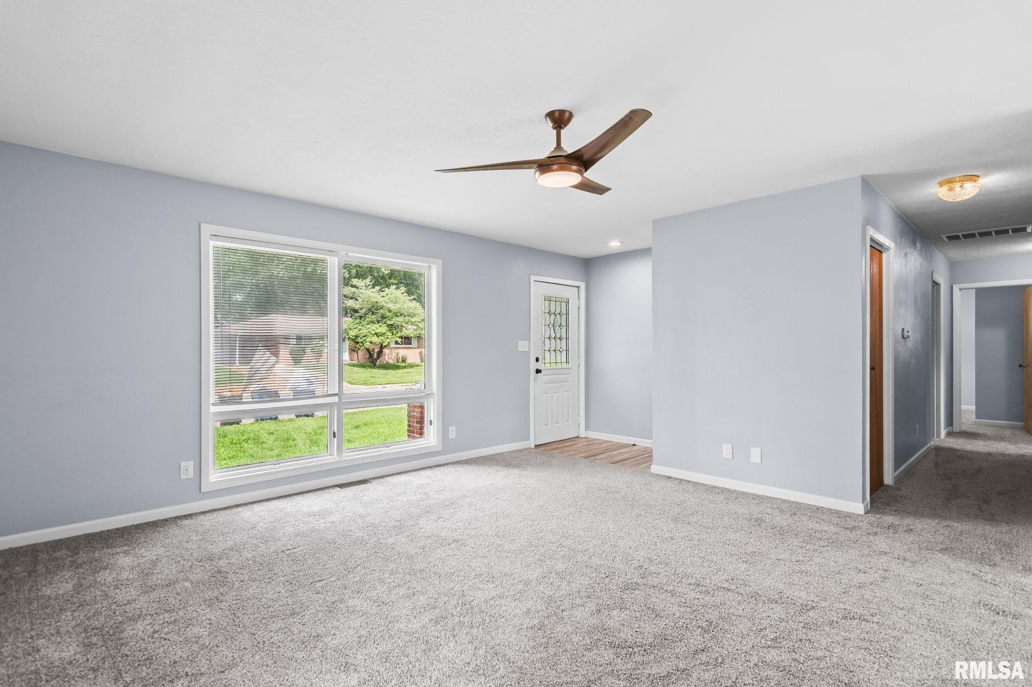 4 North Oxford Road Springfield, IL 62702 - Photo 7 of 32