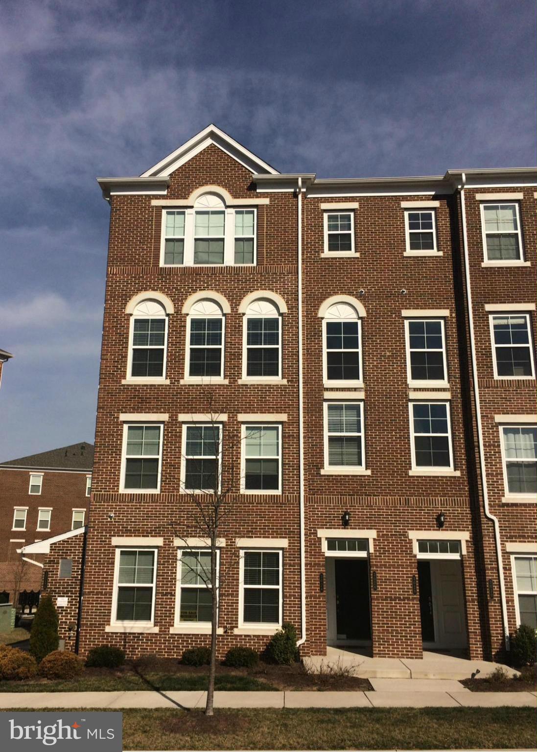 3024 Rittenhouse Circle, Unit 37 Fairfax, VA 22031 - Photo 2 of 27 Exterior (General)